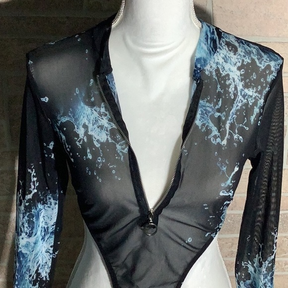Kimcine Curve - Sz S - high leg sexy bodysuit mesh with electric blue pattern - Picture 9 of 9